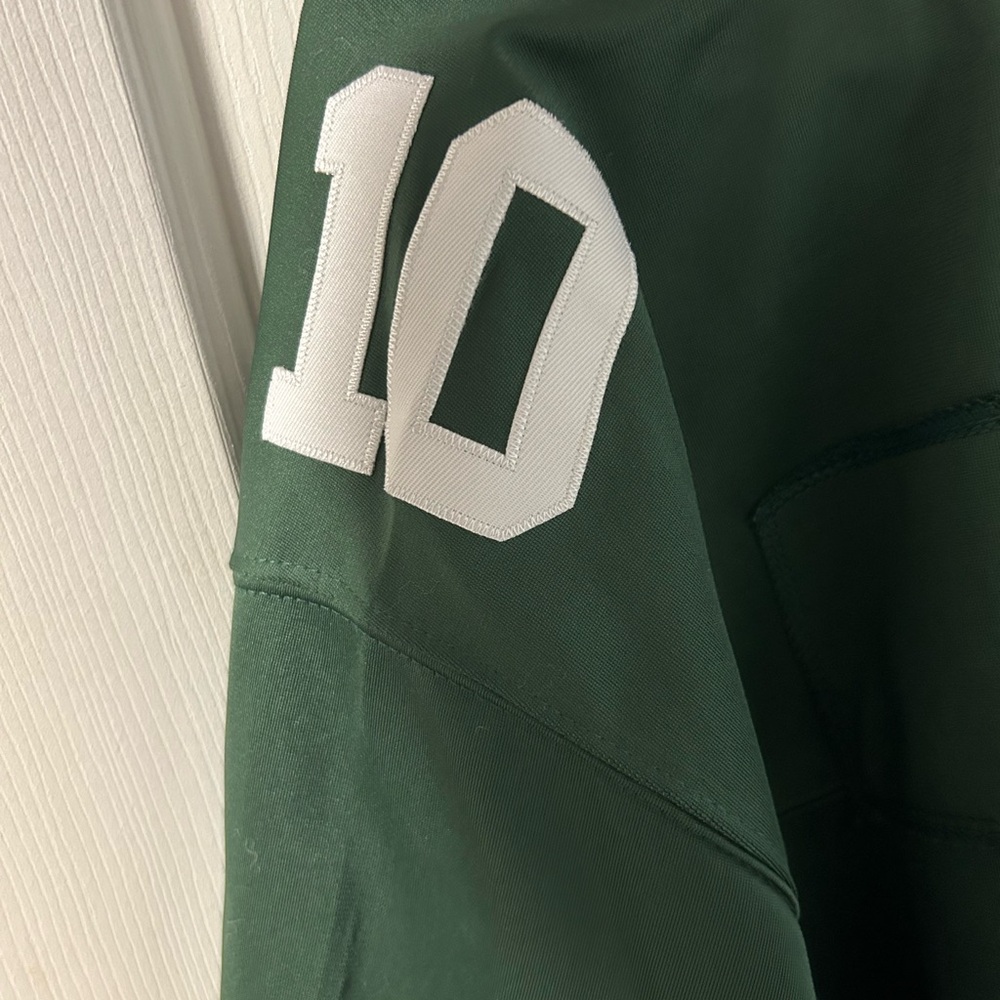 Jordan Love Jersey - Picture 6 of 6